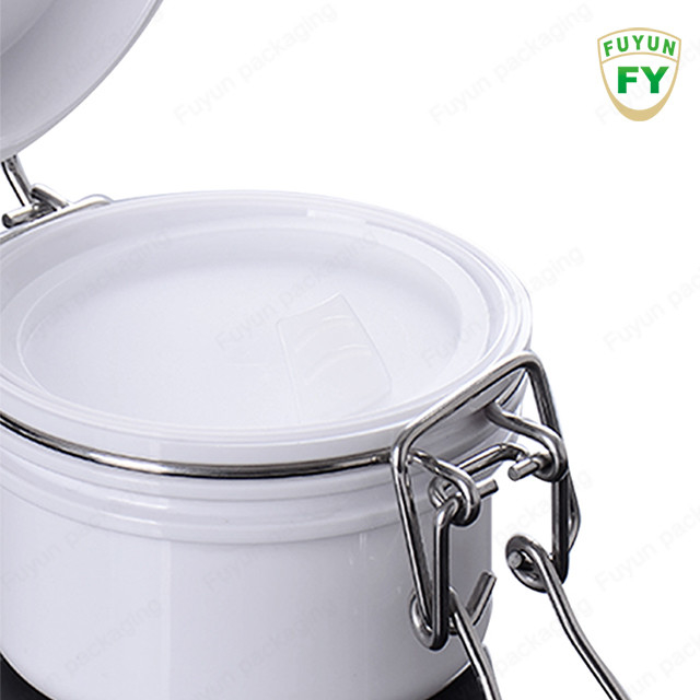 120ml White Candy Snack Plastic Packaging Jars With Flip Top Stainless Metal Lock